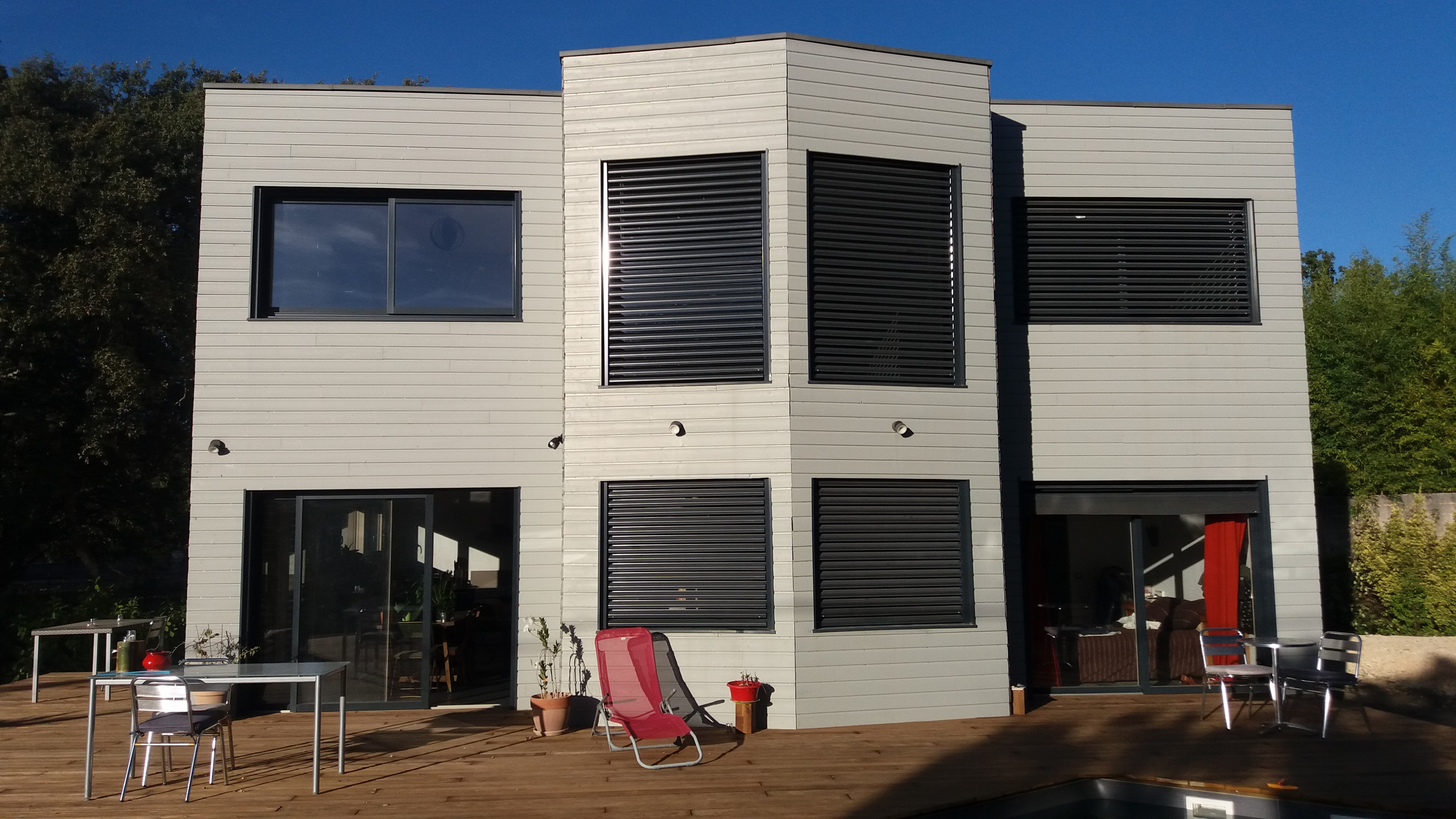 Maison_ossature_bois_charpente_construction_terrasse_design_artisan_pergolat_pool_house_couverture_825