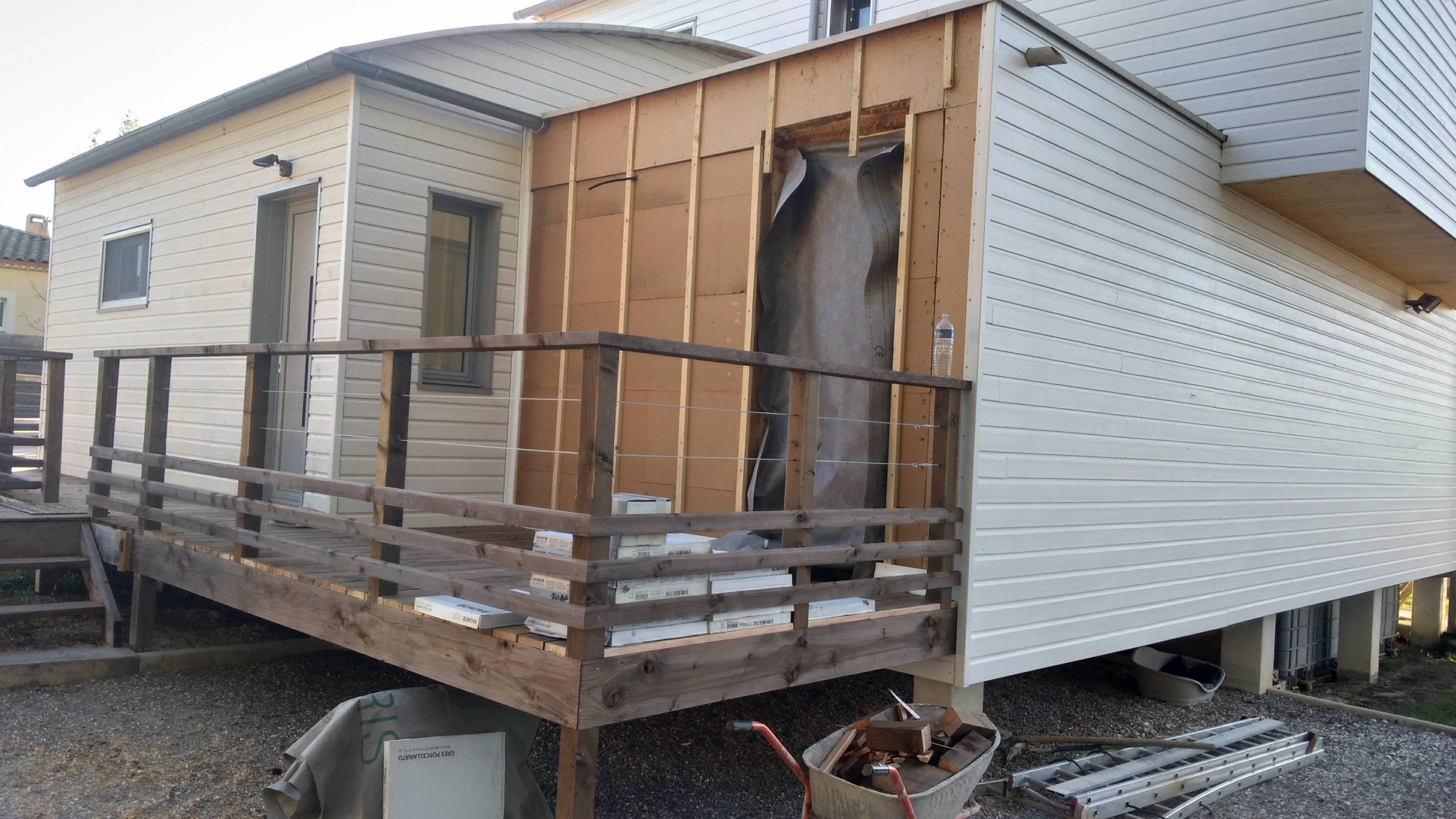 Maison_ossature_bois_charpente_construction_terrasse_design_artisan_pergolat_pool_house_couverture_825